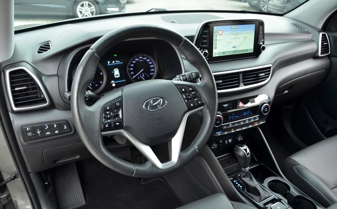 Hyundai Tucson cena 133889 przebieg: 61000, rok produkcji 2019 z Dąbrowa Tarnowska małe 631
